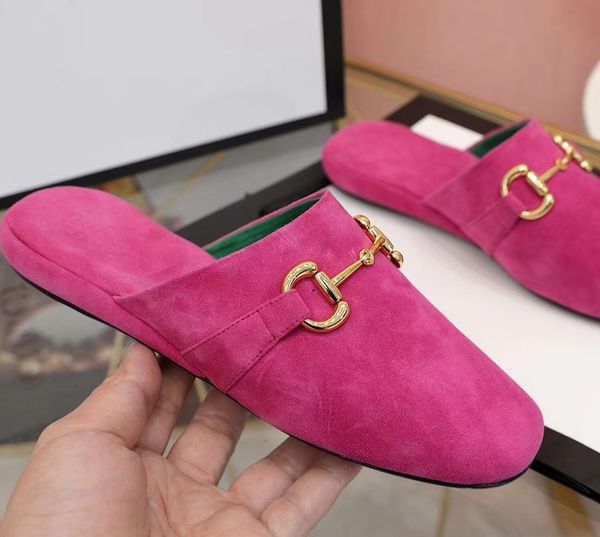 

wholesale latest original design slippers,made by calf skin,funchia color,many other brand sandles,design sneaker,fast delivery, Black