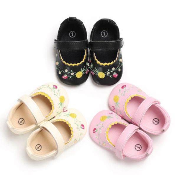 

Kid Newborn to Infants Baby Girl Soft Crib Shoes Flower Prewalker Sole Shoes, Black;grey