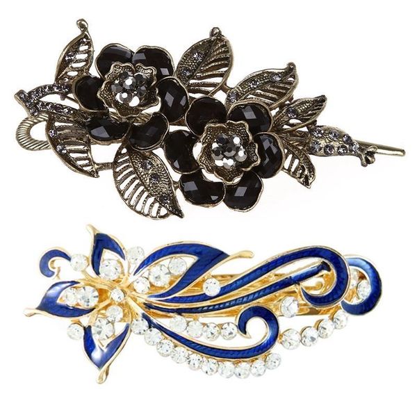 

there are crystal hair forceps, lovely antique jewelry, hairpins, beautiful tools and dark blue imitation diamonds, and flower strips, Golden;white
