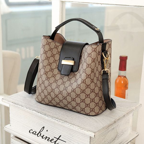 

vintage handbags women bags handbags female casual crossbody bags wild simple handbag soft leather fashion bags