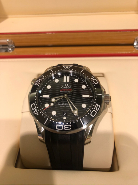 

2019 2020 james bond 007 watch men watches canvas glaze watch omega watch 00 watch [not off shed wool] d26333e22#, Black;purple