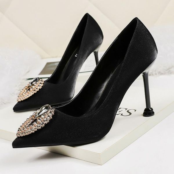 

9.5cm pumps pointed shallow mouth stilettos thin water drill thin women's shoes web celebrity banquet shoes, Black
