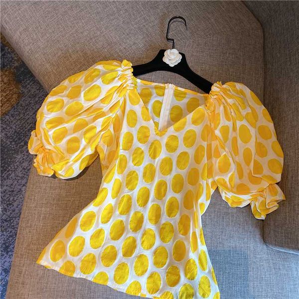 

dot shirt woman 2020 spring and summer new cropped blouse puff sleeve v-neck polka dot chiffon shirt womens blouses blusas, White
