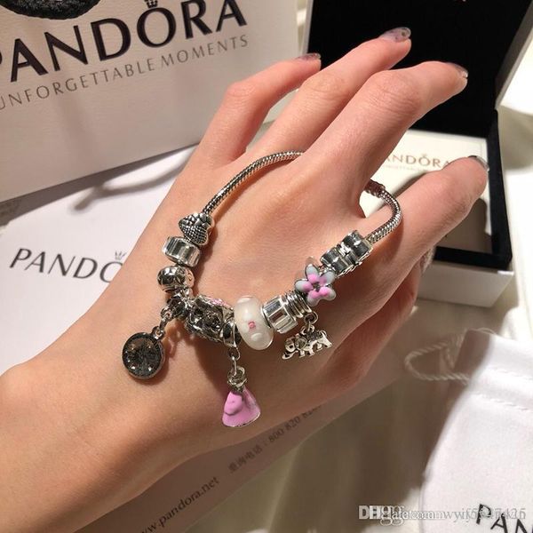 

Charm Bracelets wwf660265