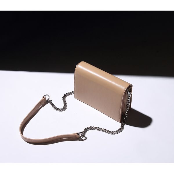 

натуральная кожаная сумка женщины 2019 новый маленький квадратный мешок сплошной цвет плеча простой моды посланник