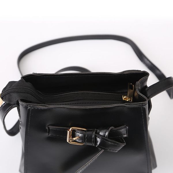 

spring and summer 2020 new bag women's korean version simple style solid color women's shoulder bag casual small square