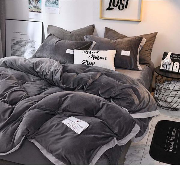 Fb18003 Popular Luxury Crystal Velvet Bedding Set Velvet Duvet