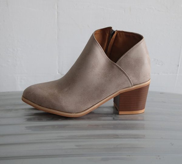 

women fashion casual ladies shoes martins suede leather buckle boots high heeled zipper snow shoes for women, Black