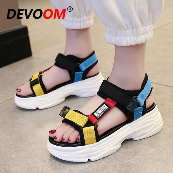 

2019 summer outdoor hiking sandals women beach platform shoes breathable non-slip sneakers woman female sport trekking shoes 40