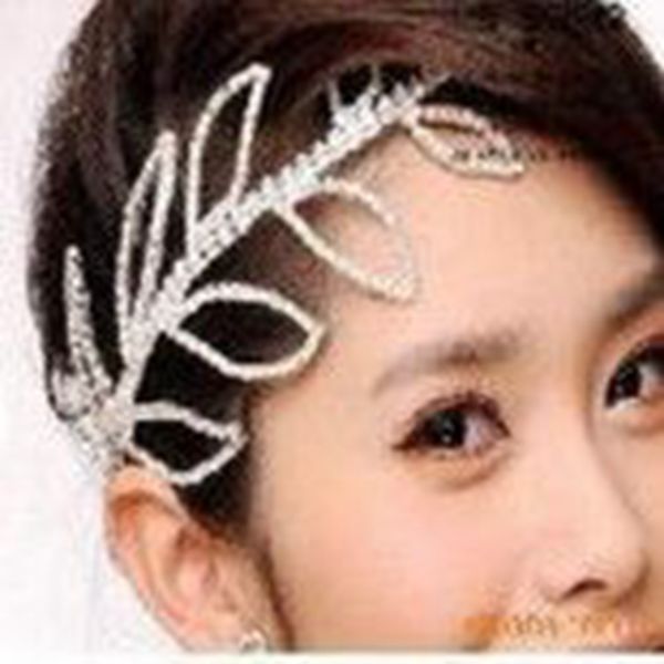 

exquisite handmade rhinestone bridal hair accessories10