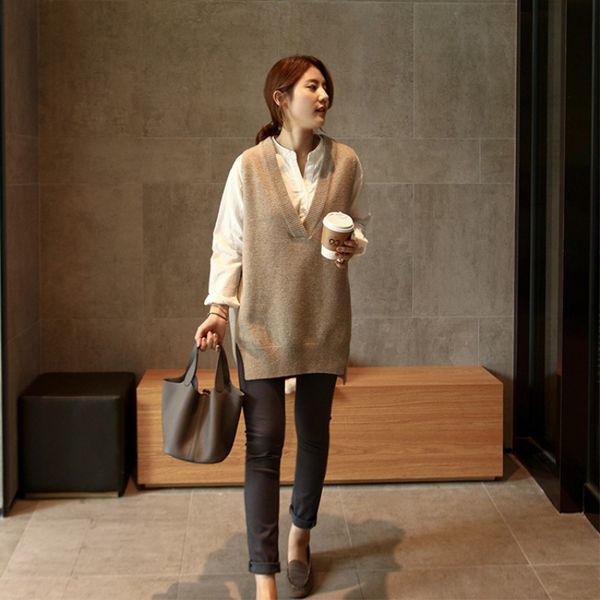 

frseucag 19 selling new vest women's knitted cashmere sleeveless long section v-neck loose jacket sweater women's pullover, White;black