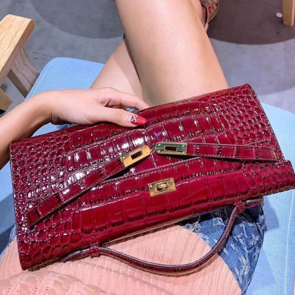 

2019 new high end fa hion de igner ladie 039 bag women 039 handbag wallet mall clutch evening bag red alligator 30cm