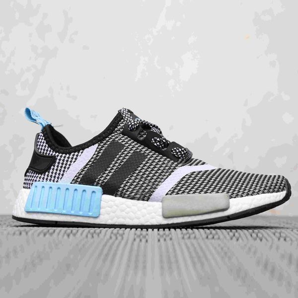 

2019 wholesale discount pink red gray nmd r1 primeknit pk low mens shoes and women casual shoes classic fashion designer shoes cs09, Black