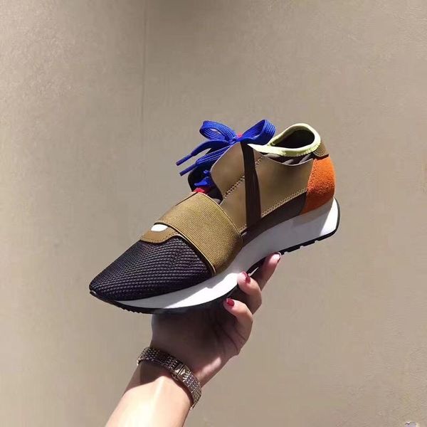 

2019 luxury design brand designer genuine leather men sneakers mens race runners women skateboard shoes white sole women, Black