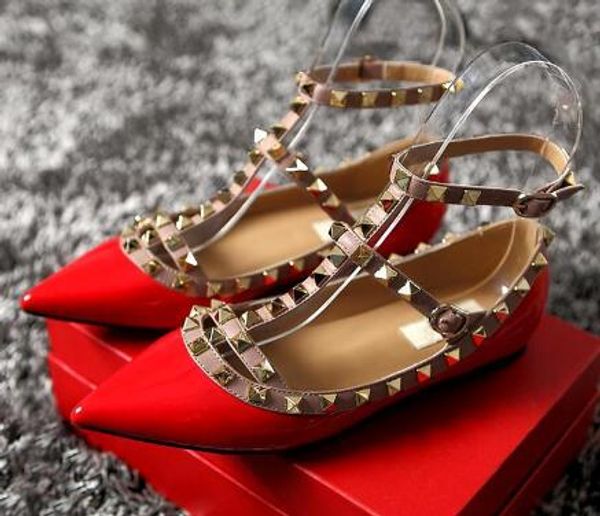 

2019 Женщины Насосы Острым Носом Плоские Мода Женская Обувь Заклепки Натуральная К