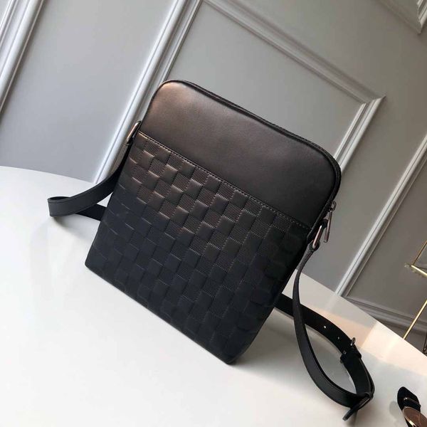 

2020 men's new crossbody bag 23355 men handbags iconic bags handles shoulder bags totes cross body bag clutches evening leather