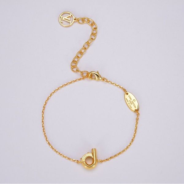 

custom thick gold plating, elegant and intellectual, can't be more beautiful, wild style letter d bracelet, factory direct sa, Golden;silver