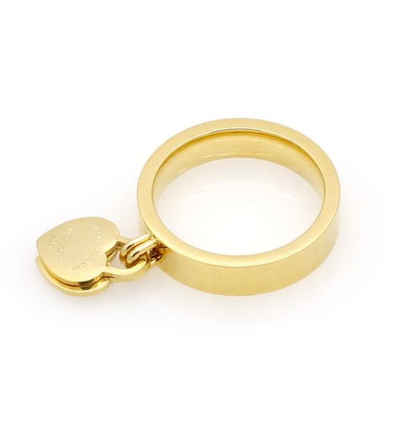 Großhandels-Hochwertiger Modeschmuck 316L Titan vergoldeter herzförmiger Ring T-Buchstabe Buchstaben Doppelherzring weiblicher Ring für Frau