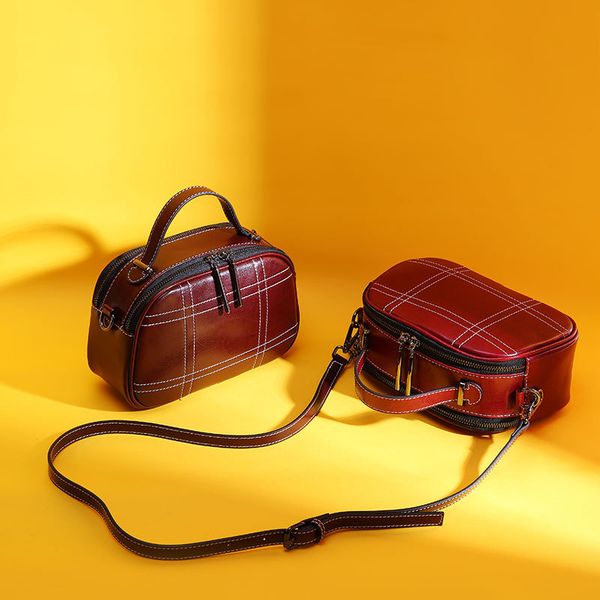 

2020 new season korean leather shoulder messenger bag fashion textile belt small square bag