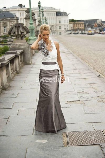 

2020 Vintage Scoop шеи Русалка мать платья Белый Top Brown Нижняя оболочка 3D Флора Аппликации
