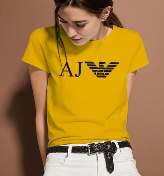 

новая круглая футболка с длинным рукавом. верхняя часть. trendy, White