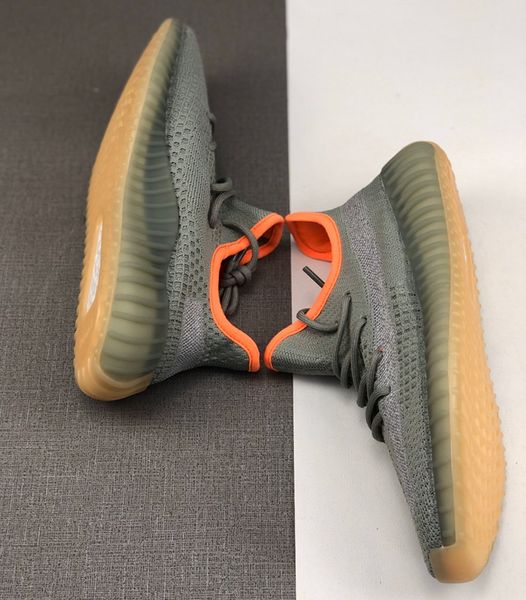 

2020 mens womens kanye yecheil desert sage running shoes kanye west v2 3m reflective sports trainers sneakers des chaussures with box