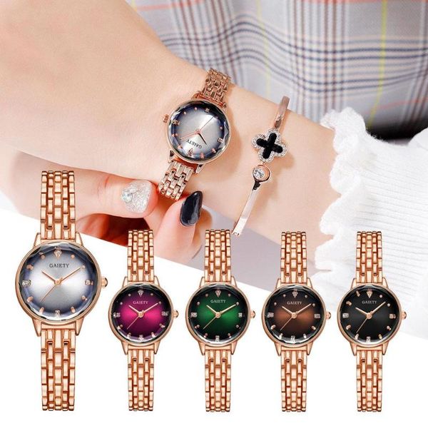 

2019 gaiety new fashion rhinestone watches women bracelet watches ladies quartz dress clock, Slivery;brown