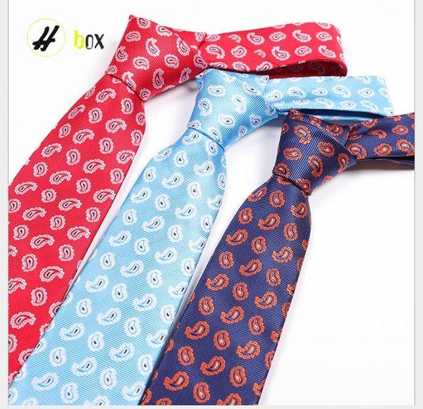 

cashew flower patterns made of polyester silk, Blue;purple