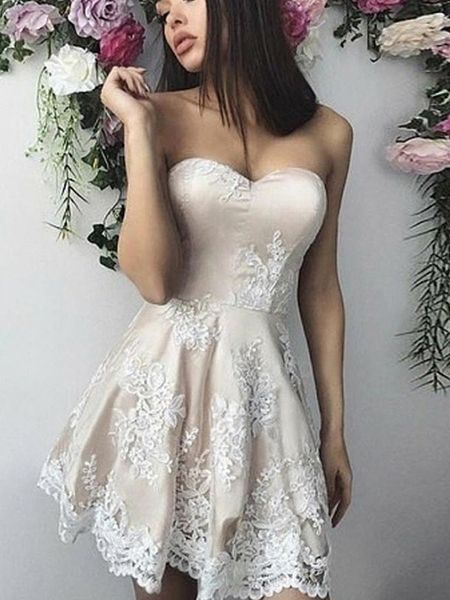 Adorável Strapless Backless Lace Vestidos Homecoming Curto 2020 Aberto Back Graduação Curto Prom Festa Dress Vestidos de Noite Vestidos de