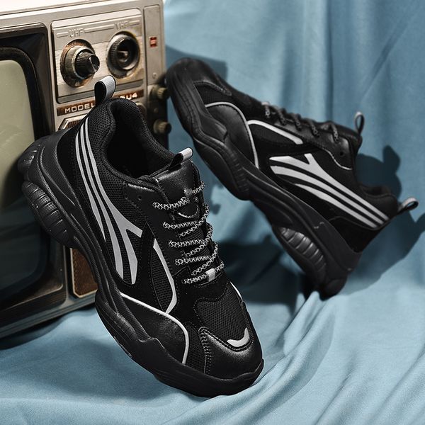 

platform women mens running shoes 3m reflective triple black white grey sports trainers designer sneakers homemade brand made in china, White;red