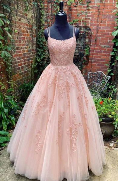 

elegant blush pink lace evening prom dresses backless with spaghetti straps a line applique long pageant formal dress, Black;red