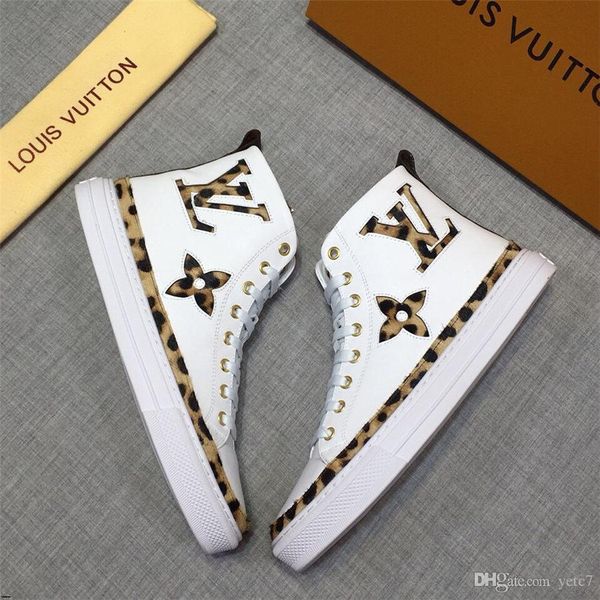 

19fw autumn and winter cotton shoes men plus velvet men's snow boots men's shoes in the high to help thicken warm martin boots cot, Black