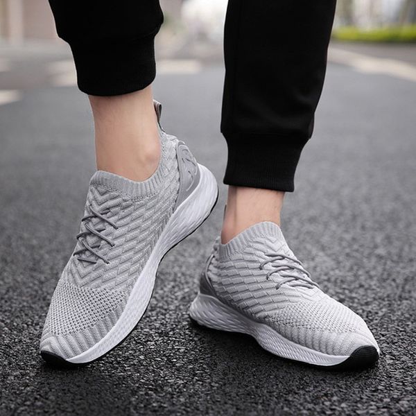 

new sports shoes fashion casual handsome personality light breathable comfortable sole soft running shoes