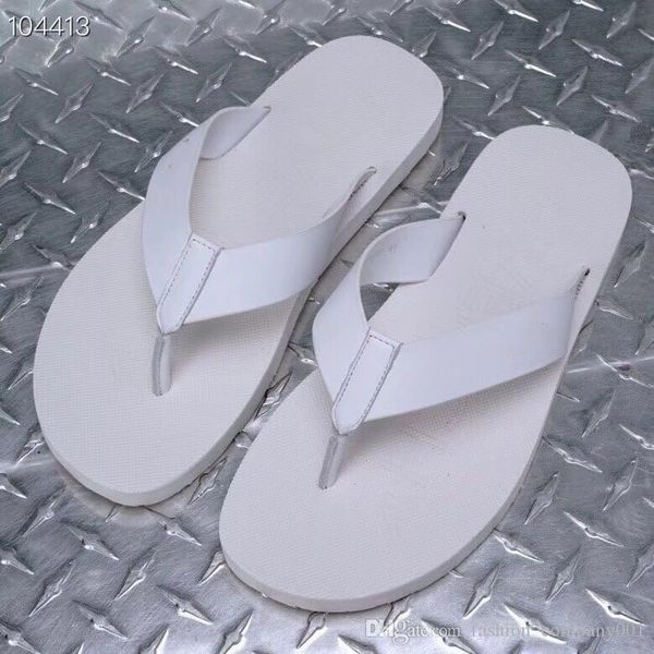 2019 Early Spring New Toe Slippers Comfortable Personality Beach