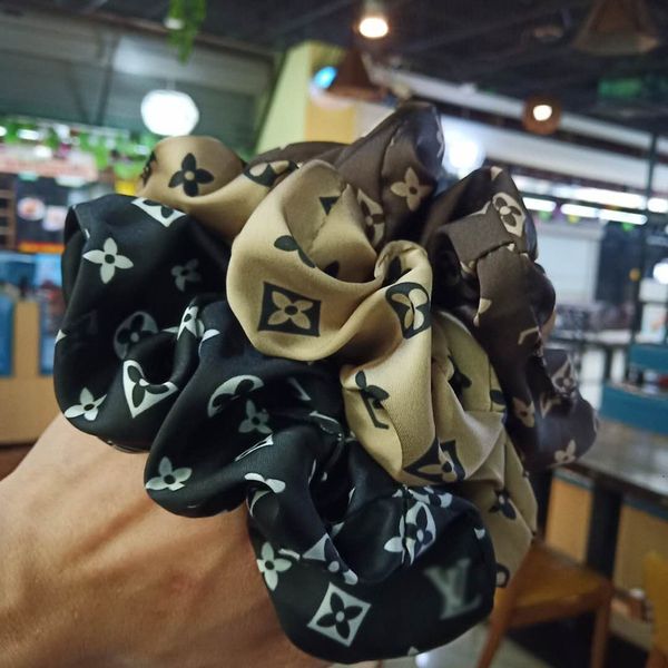 

корейские женщины hearwear девушки волосы галстук эластичные ленты для волос леди резинки для волос держатель хвоста веревка ананас печати а