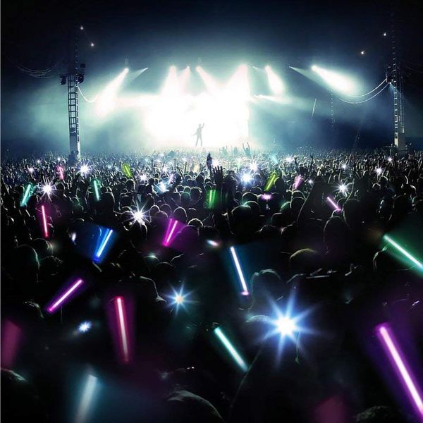 

glow sticks glow партия выступает для детей / взрослый party packs светящихся палочек 7 цветов разъемов для glow ожерелье цветочных шаров св