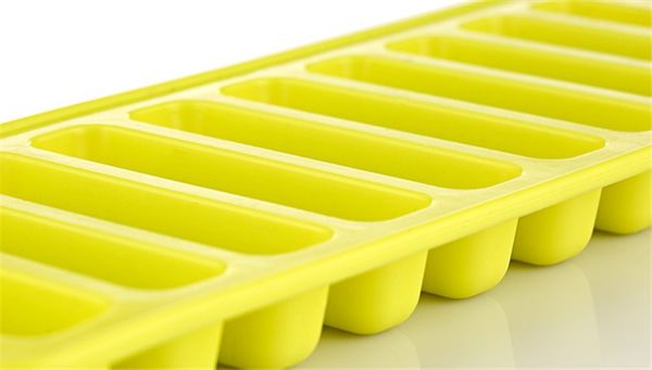 

1шт летний артефакт силиконовые ice cube tray плесень приспосабливает для бутылки воды мороженое пудинг mold maker бар кухня инструмент 4 цв