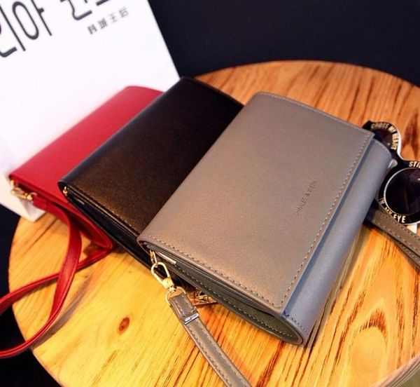 

new europe and america british postman retro chain shoulder messenger lady bag clutch handbag