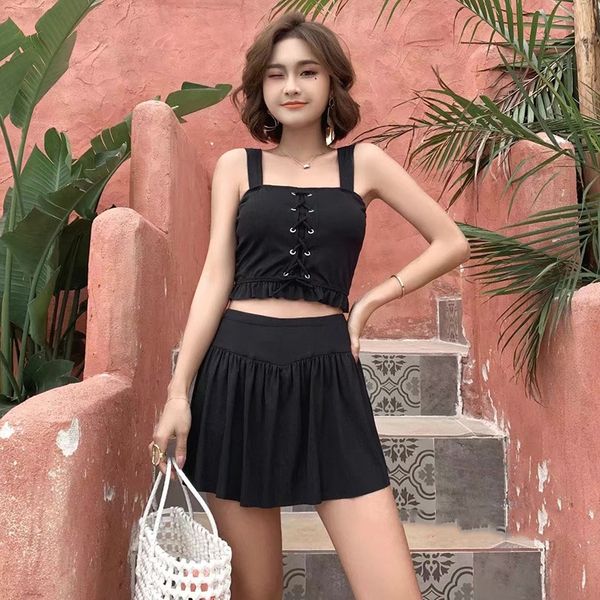 

qykwf female spring 2020 swimsuit swimsuit conservative skinny belly covering black fairy fan gathering umbrella meat split two-piece s, White;black