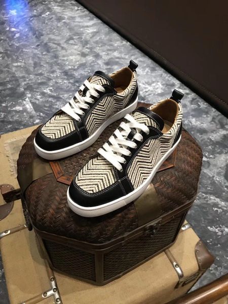 

facotry whosale quality original men's designed trainer,brand casual shoes,luxury dress shoes,boots,sneakers, made by original lamb ski, Black