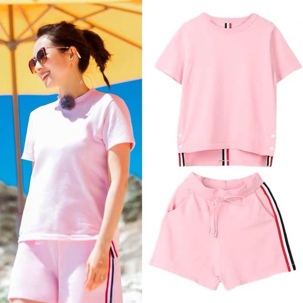 

2020 summer new short-sleeved round neck striped knit plus shorts women two piece shorts sets women clothes tracksuit size s-l, White