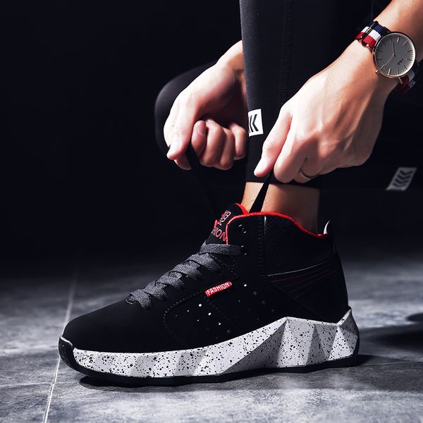 

vogue men high casual shoes brand breathable outdoor fashion sneakers thick bottom non-slip walking shoes, Black