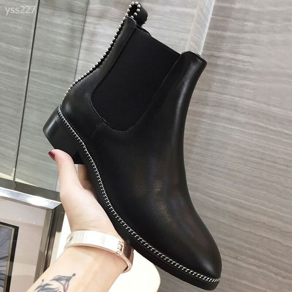

martin boots women's fashionable 2019 winter new short boots flat bottom wild cotton shoes women's boots single boot size 35-40, Black
