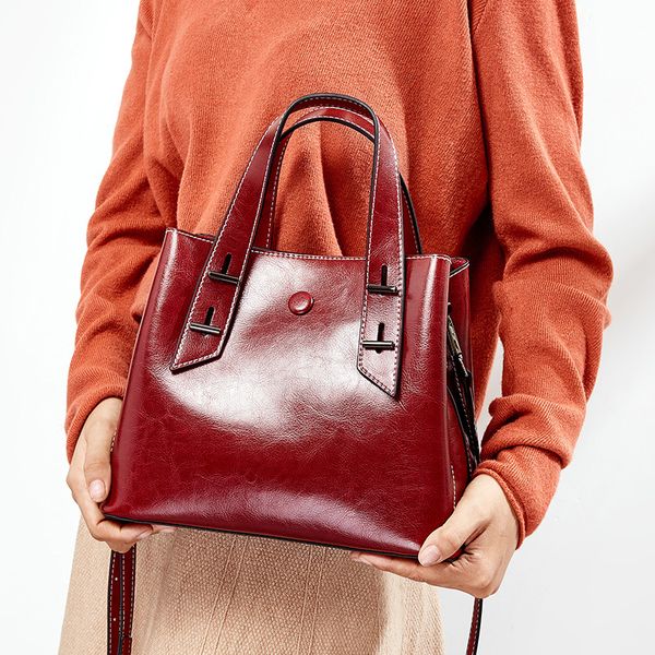 

2019 new cowhide fashion handbag simple wild one shoulder diagonal women bag