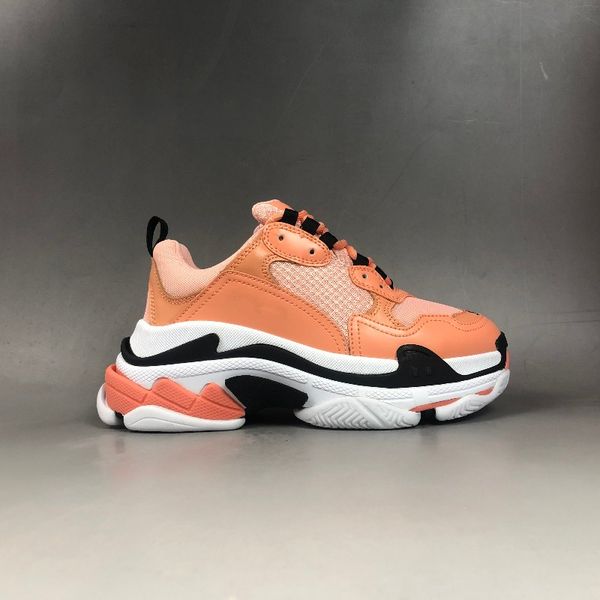 

fashion dad designer casual sneakers paris triple s hiking shoes men and women casual shoes 36-39, Black