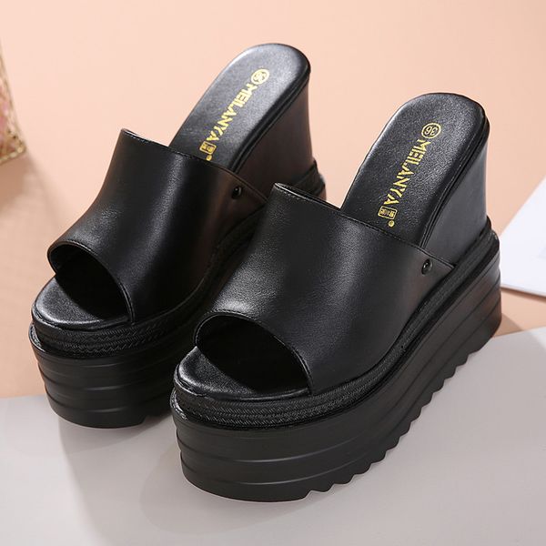 

shoes on a wedge ladies' slippers luxury slides summer woman slipers women platform heeled mules designer beach 2020, Black