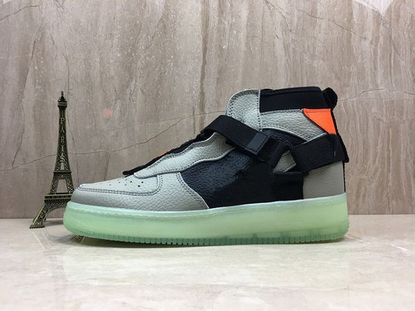 

2019 Новые поступления Силы Баскетбольные кроссовки Мужские кроссовки Forced One MID Utilit