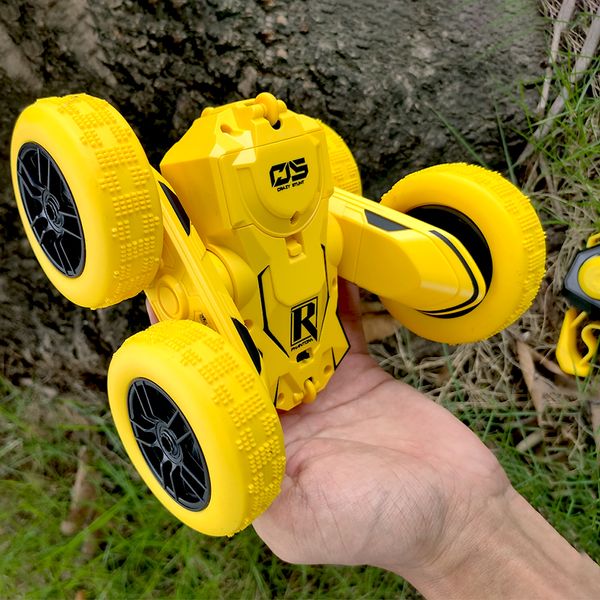 

1/28 27mhz stunt rc car high speed crawler vehicle 360 degree flips double sided rotating tumbling y200414