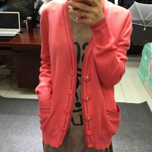 

medium-length wool cardigan thin coat pocket woman pretty button decoration knit lady new fall 2019, White