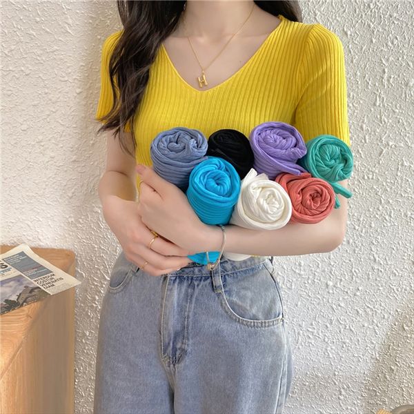 

2020 short and versatile -colored v-neck duan xiu knitted t-shirt 2020 short slim and versatile candy-colored v-neck slim duan xiu knitted t, White
